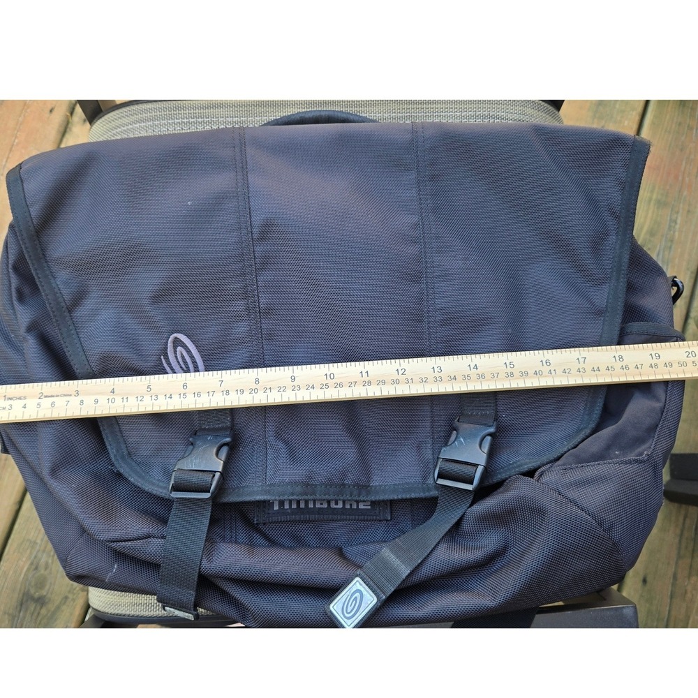 Timbuk2 Classic Messenger Bag Black Ballistic Nylon Commuter Laptop Bag Large